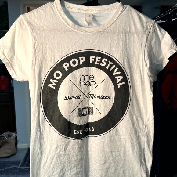 Mo Pop Festival 2013 100% Cotton White with Graphic Print Tee T-Shirt SZ Large - Picture 1 of 4